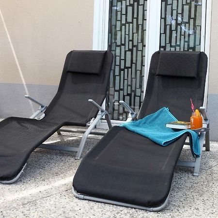 Trendy Apartment Izola Js Exterior photo
