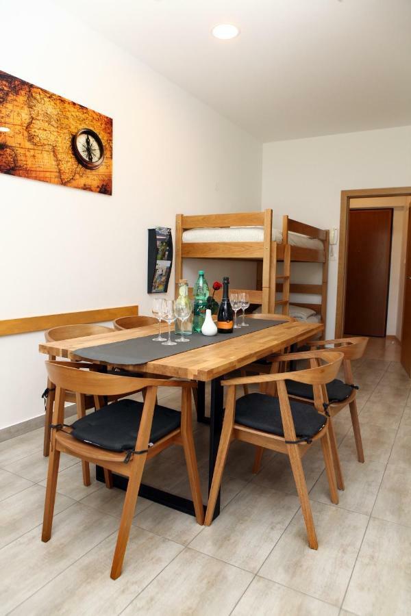 Trendy Apartment Izola Js Exterior photo